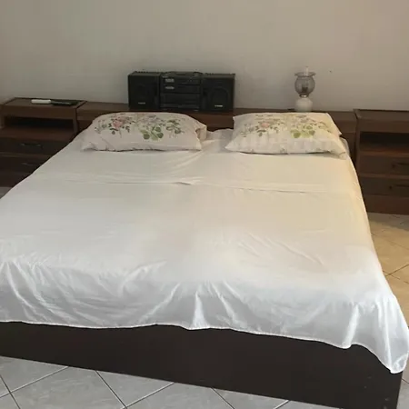 Apartment Bella *
